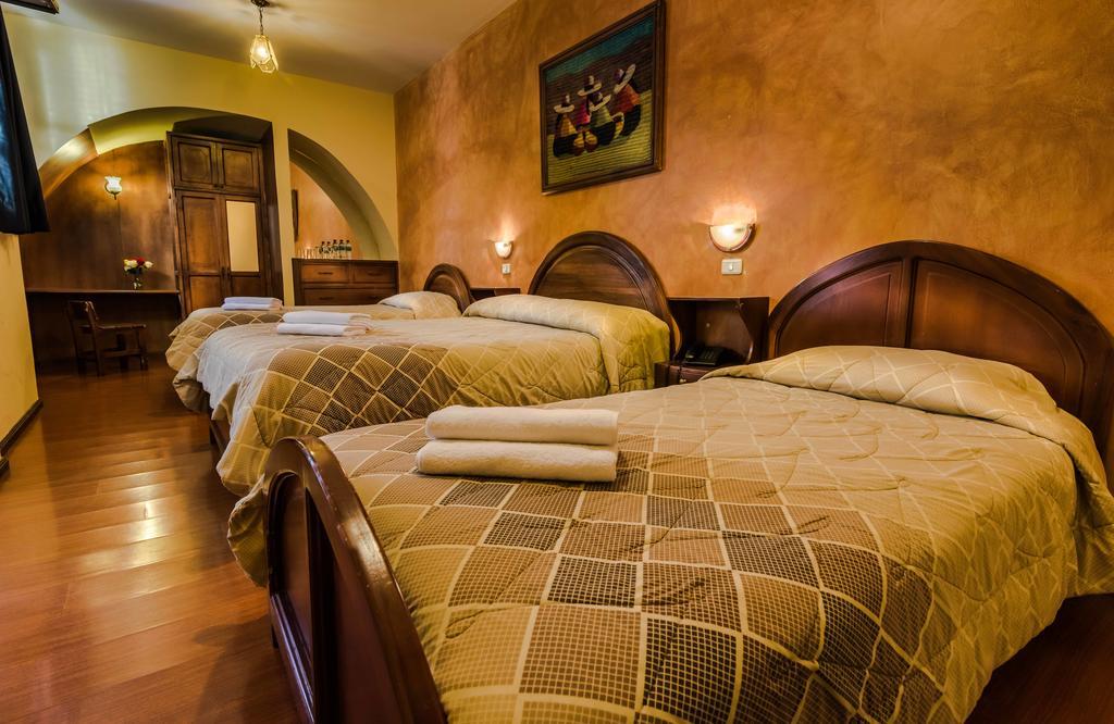 Hotel San Francisco De Кито Екстериор снимка
