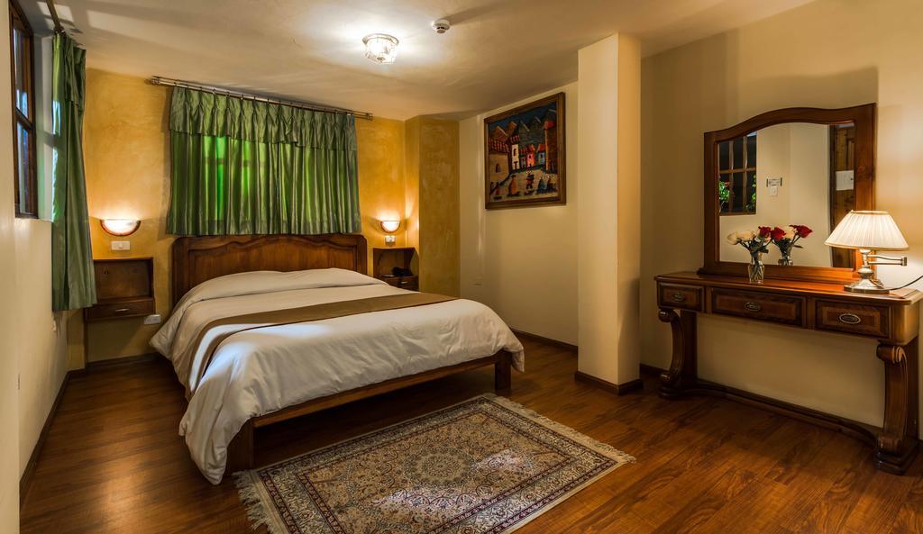 Hotel San Francisco De Кито Екстериор снимка