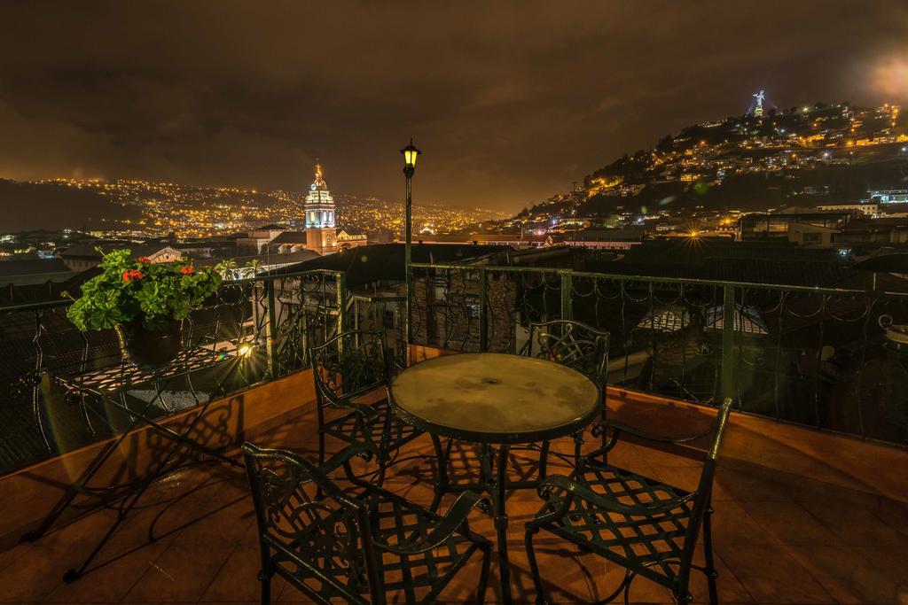 Hotel San Francisco De Кито Екстериор снимка