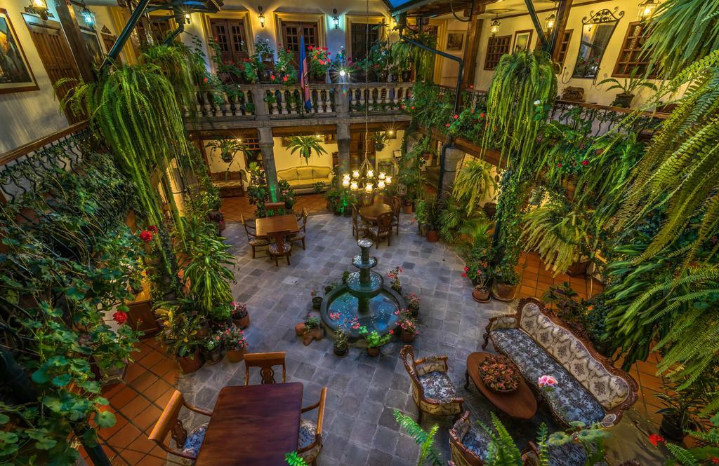 Hotel San Francisco De Кито Екстериор снимка